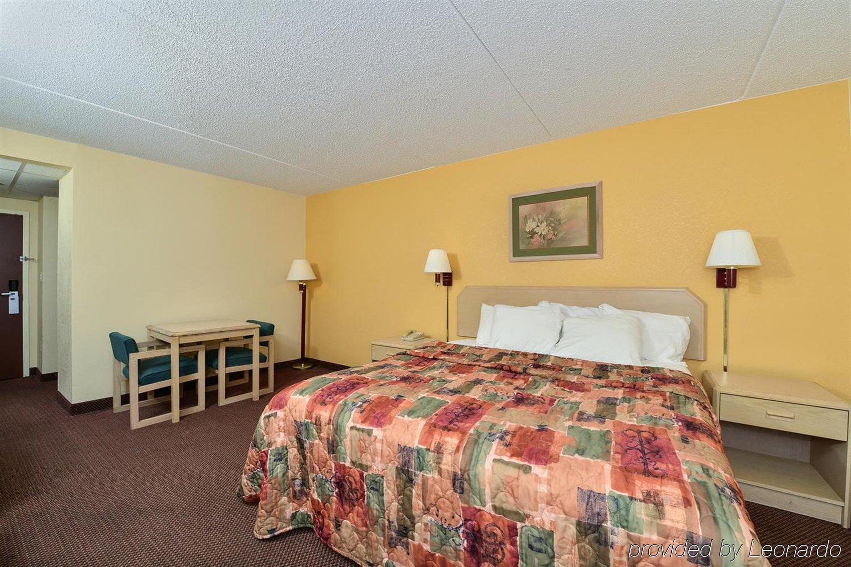 Americas Best Value Inn Evansville East Luaran gambar